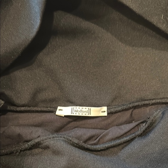 Gorgeous Wolford Black Pencil Skirt - like new - size XS - Picture 5 of 9